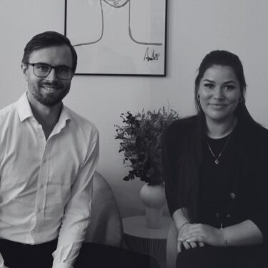 Gustav Krieger och Bianca Säll, konsulter inom rekrytering och interim på Blaq